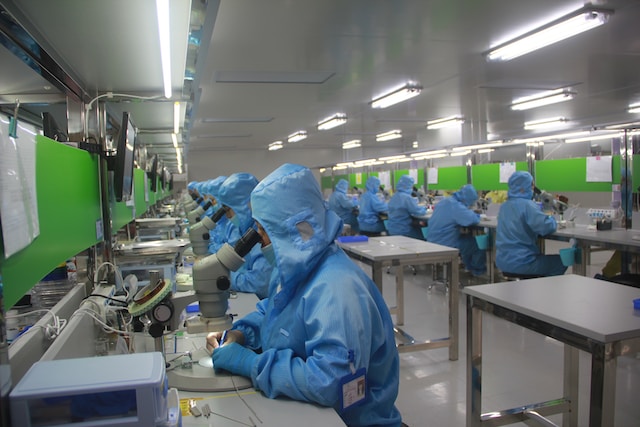 Workers in a chinese factory